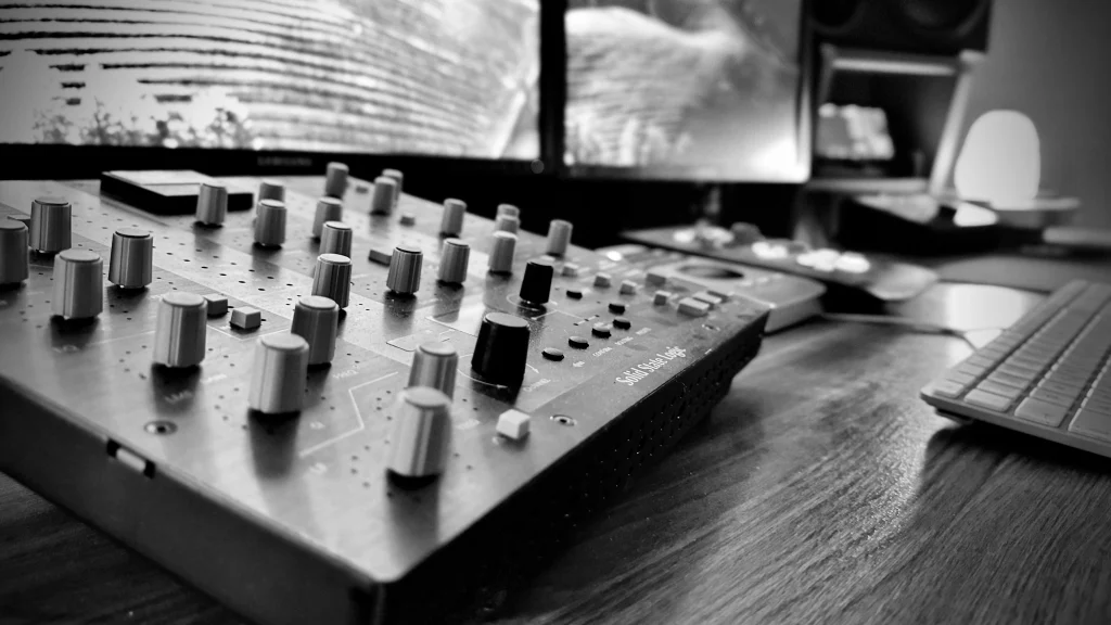 Editing Mixing Raum 1 — Tonstudio München Editing Mixing Raum 1 — Tonstudio München