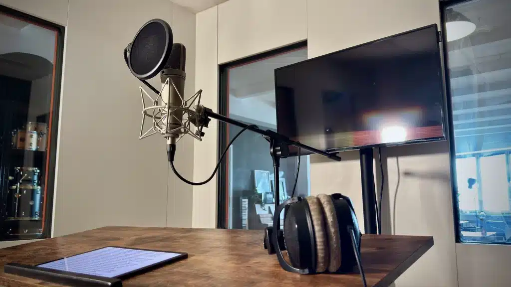 Aufnahme Studio 2 — ADR-Aufnahmen Tonstudio München Aufnahme Studio 2 — ADR-Aufnahmen Tonstudio München