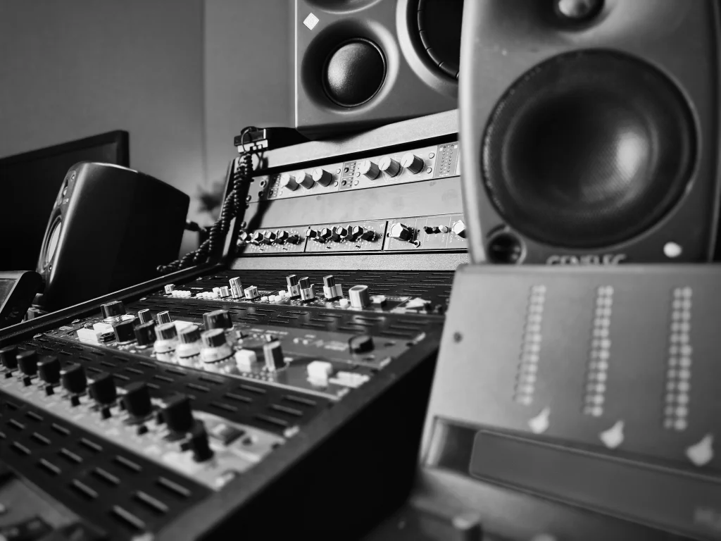 Sounddesign München — Hertz Studio Sounddesign München — Hertz Studio